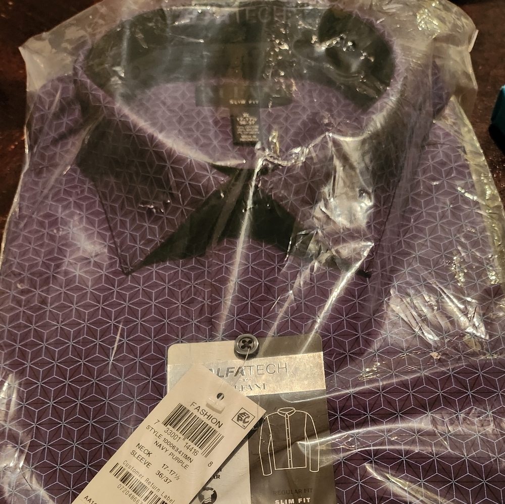 Men Dress shirt length 36/37 neck 17-17.5